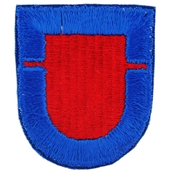 Beret Flash, 1st Battalion, 501st Infantry Regiment, A-4-55, Old Type, Cut Edge